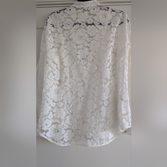 CH Carolina Herrera Lace Logo White Blouse With Under Camisole Size 8 - Picture 8 of 8